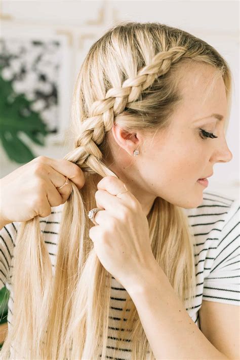How to do front braid?