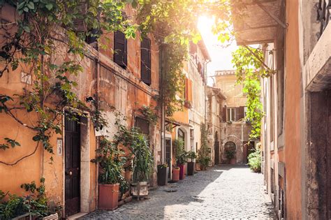 How to live in Rome cheap?