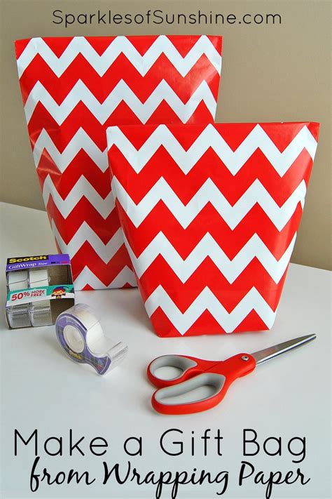 How to make a wrapping paper bag?