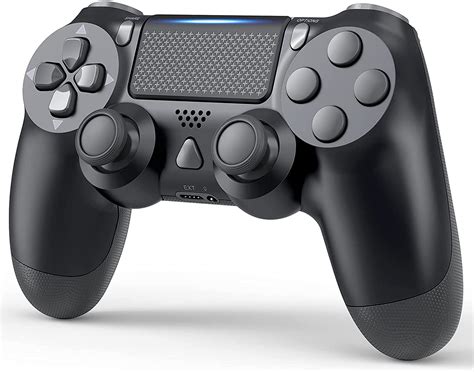 How to play PS4 with 4 controllers?