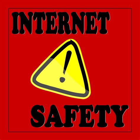 How to safely use Internet cafe?