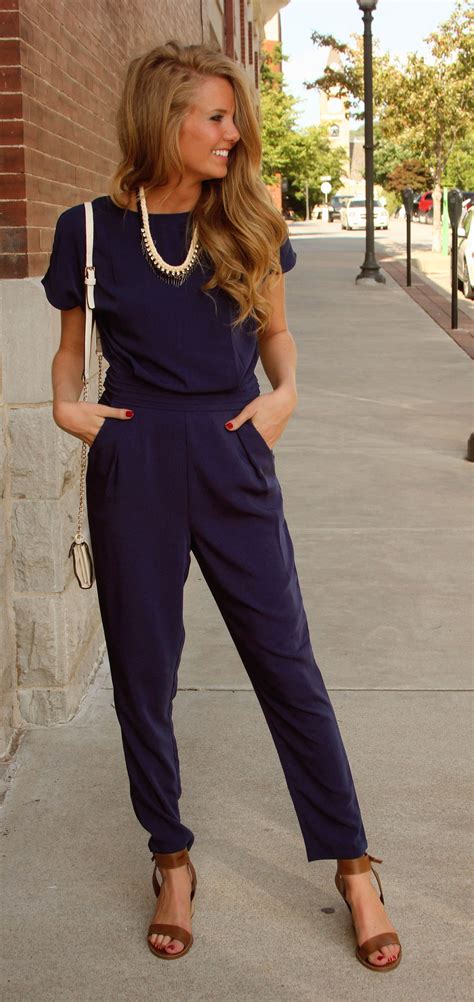 How to style a jumpsuit 2023?