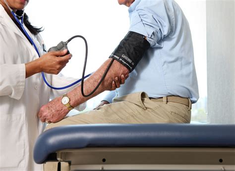 How we measure the blood pressure of a person with no arms?