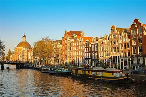 Is € 100 a day enough in Amsterdam?