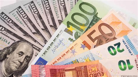 Is 1000 euros enough for a month in Germany?