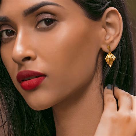 Is 24k gold earrings good for sensitive ears?