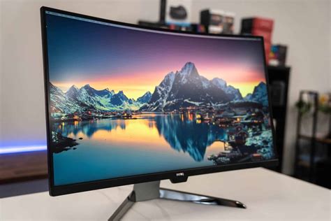 Is 27 inch monitor good for 4K?