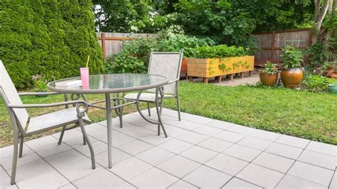 Is 4 inches of concrete enough for a patio?