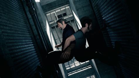 Is A Way Out split screen PS4?