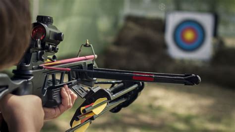 Is A crossbow faster than a gun?