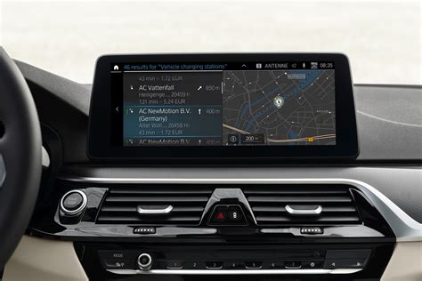 Is BMW navigation better than Waze?