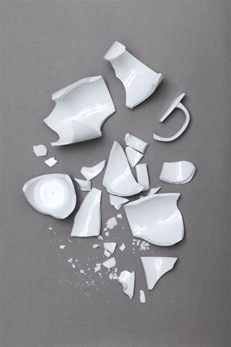 Is Broken ceramic Toxic?
