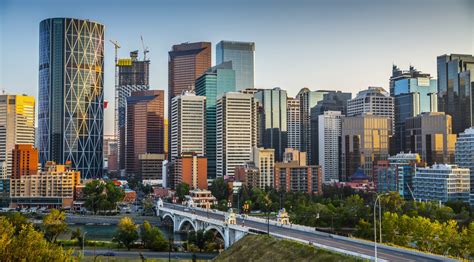 Is Calgary bigger than Toronto in size?