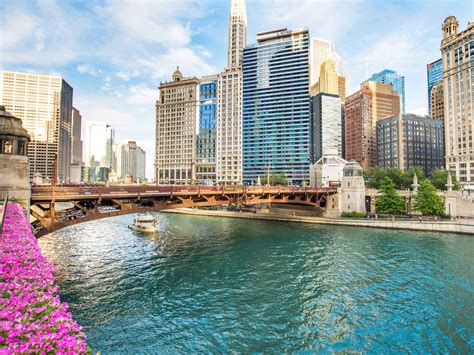 Is Chicago the 2nd most beautiful city?