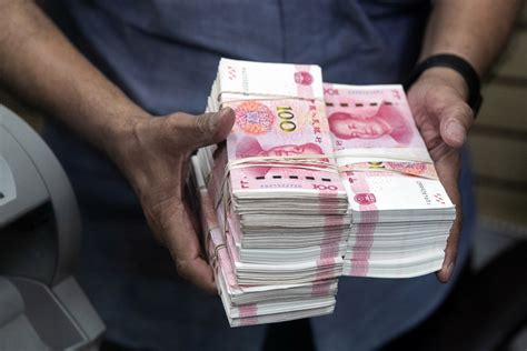 Is China still using cash?