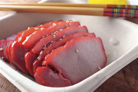 Is Chinese pork dyed red?