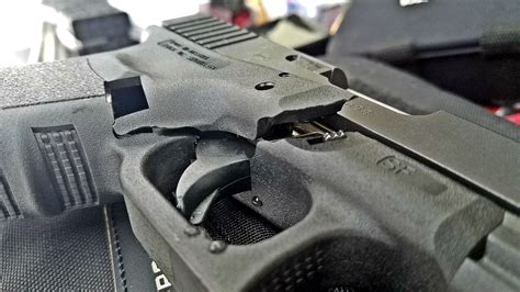 Is Glock 20 recoil bad?