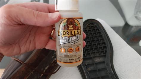 Is Gorilla Glue better than shoe glue?