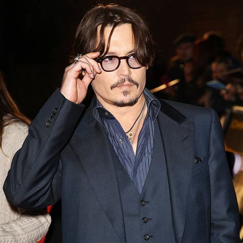 Is Johnny Depp single now?