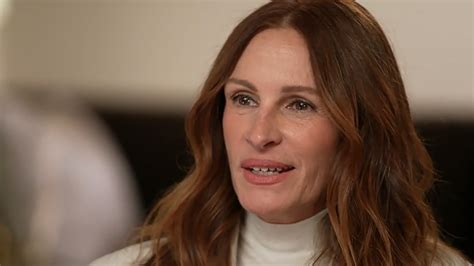 Is Julia Roberts a vegetarian?