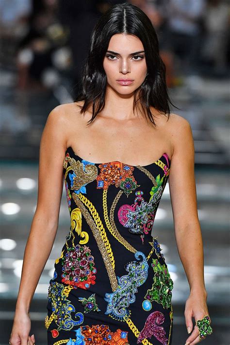 Is Kendall Jenner a super model?