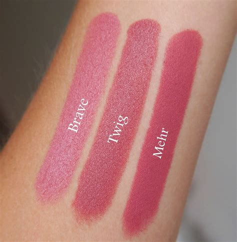 Is MAC Mehr lipstick long lasting?