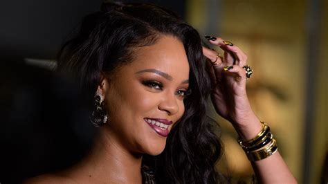 Is Rihanna a billionaire?