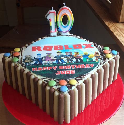 Is Roblox appropriate for 10 year olds?