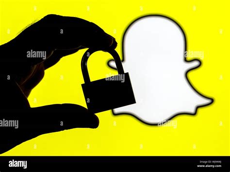 Is Snapchat secure from police?