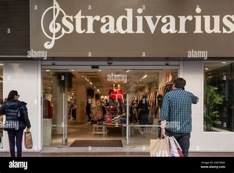 Is Stradivarius a Spanish brand?