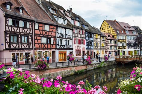 Is Strasbourg similar to Colmar?