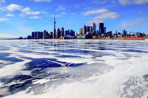Is Toronto colder than London?