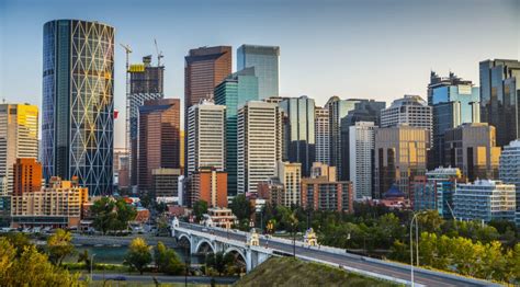 Is Toronto or Calgary bigger?