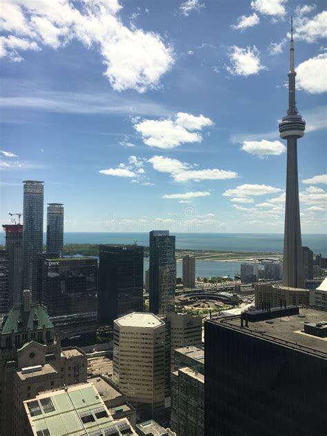 Is Toronto sunny in summer?