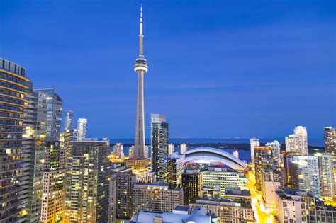 Is Toronto the richest city?