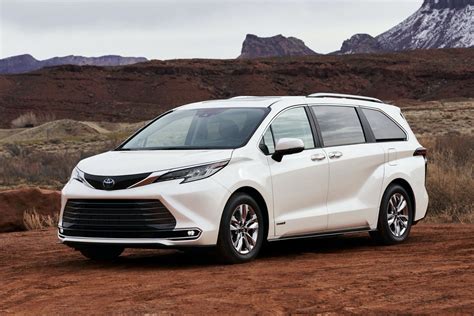 Is Toyota a minivan?