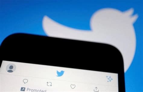 Is Twitter losing sponsors?