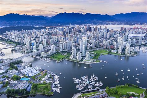 Is Vancouver a big or small city?