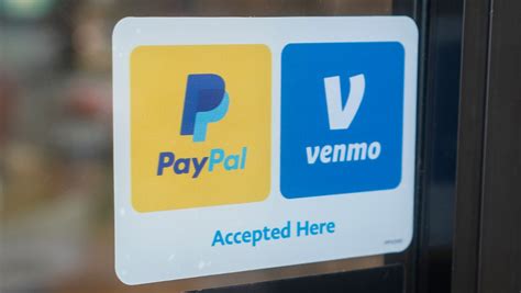 Is Venmo or PayPal better?