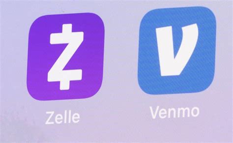 Is Venmo or Zelle better?