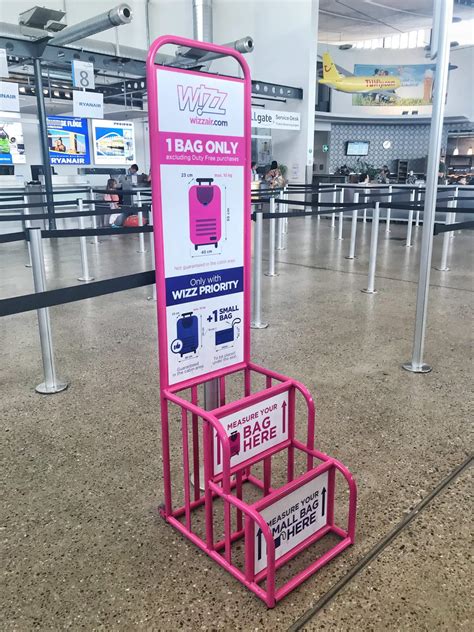 Is Wizz Air strict with hand luggage?
