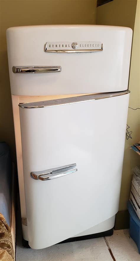 Is a 7 year old fridge old?