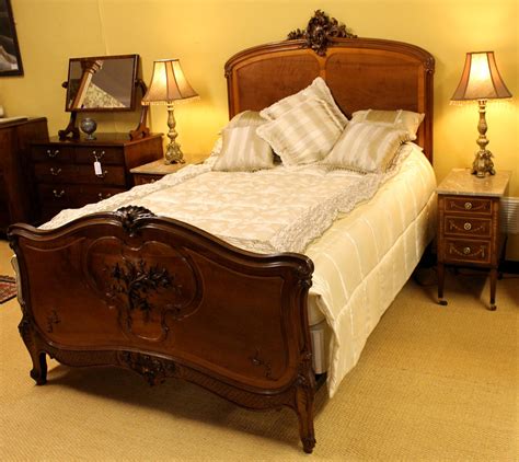 Is a French bed a double bed?