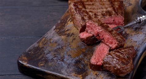 Is a juicy steak bloody?
