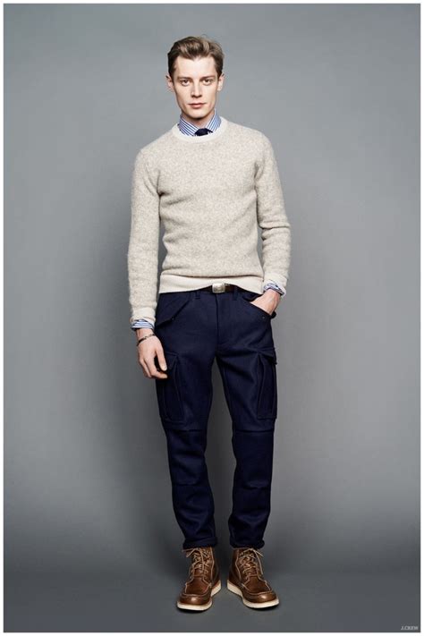 Is a jumper smart casual for men?