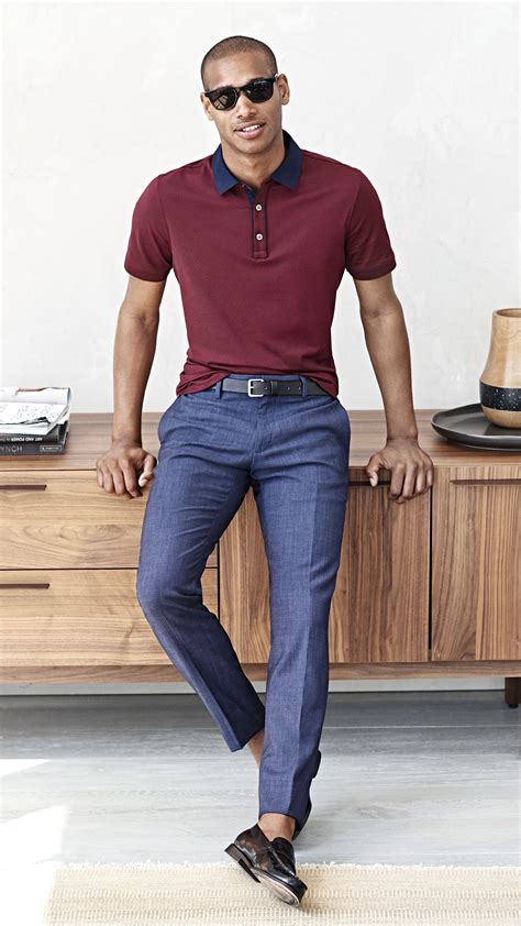 Is a polo and jeans smart casual?