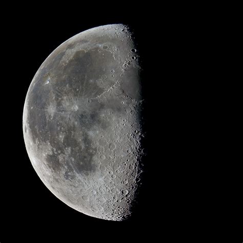 Is a waning gibbous bad luck?