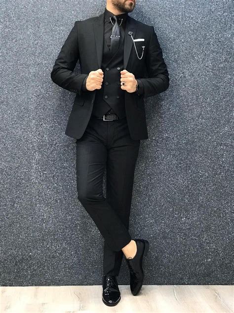 Is an all black suit attractive?