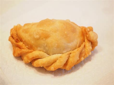 Is an empanada a dumpling?