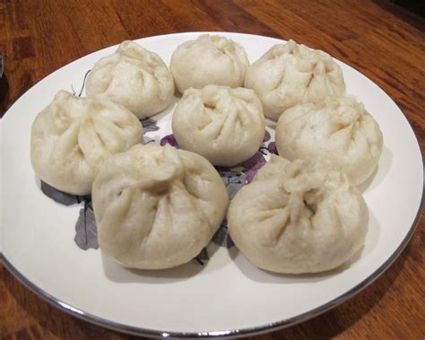 Is baozi a dumpling?